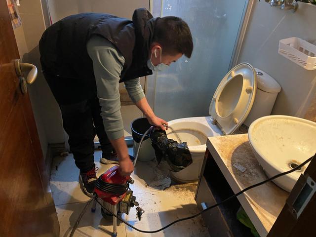 尖山马桶疏通-疏通下水道