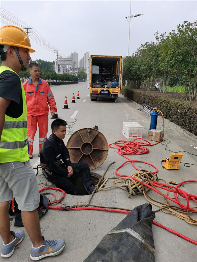 尖山翻衬法管道修复技术主要工序